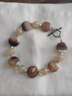 Faceted quartz - brown agate - chunky necklace with oversized toggle - vintage